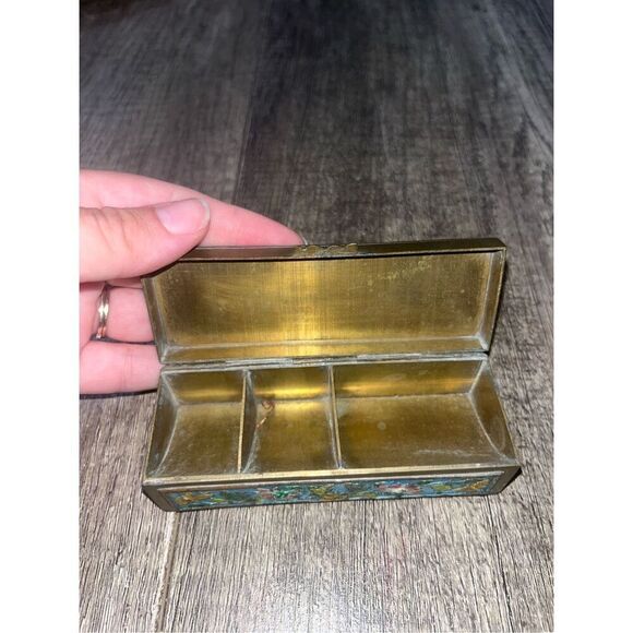 Vintage Chinese Brass Enamel Hinged Stamp Box Trinket Box - Picture 2 of 6